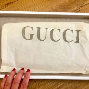 Gucci dust bag